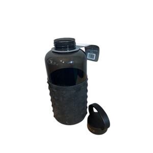 FormFit Tone 33.8oz 1 Liter Black Plastic Water Bottle BPA Free Leak Proof